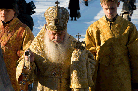 Известные люди, ставшие жертвой второй волны коронавируса