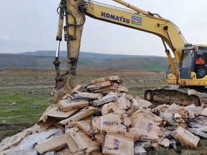 Азербайджан уничтожает российские продукты