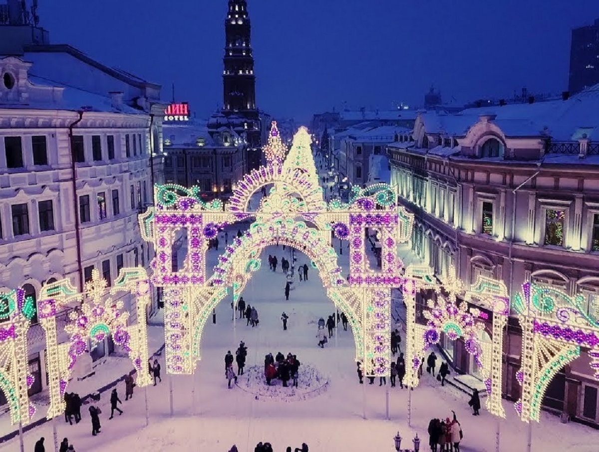 Названы топ-5 городов, куда россияне собрались на Новый год
