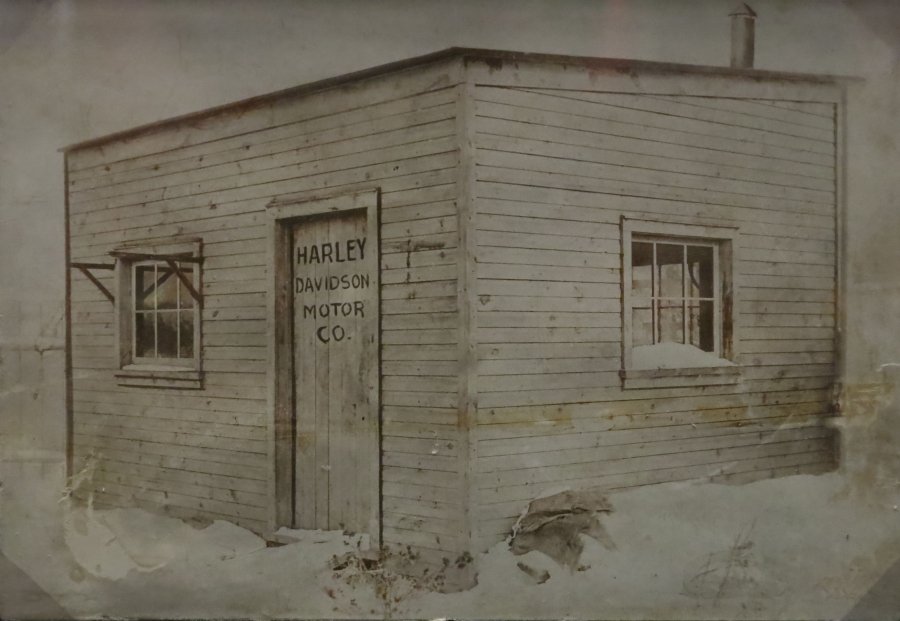 Колгейт, Жилетт и другие: неизвестные факты о создателях знаменитых брендов