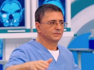 Доктор Мясников назвал основные причины возникновения рака
