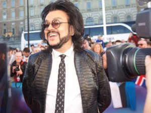 Филипп Киркоров призвал сплотиться перед акцией в поддержку Навального