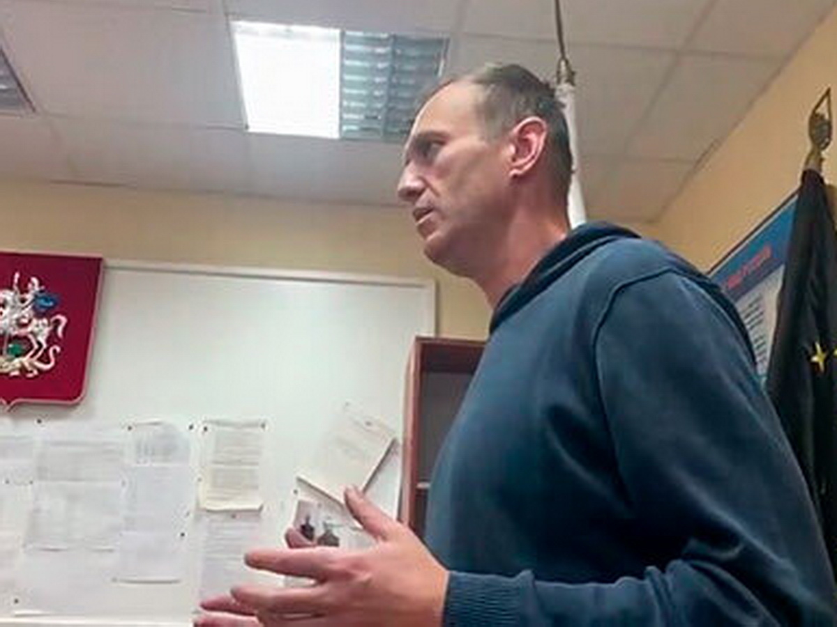 Суд арестовал Навального на 2 месяца