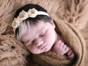 В Бразилии родилась девочка с седыми волосами