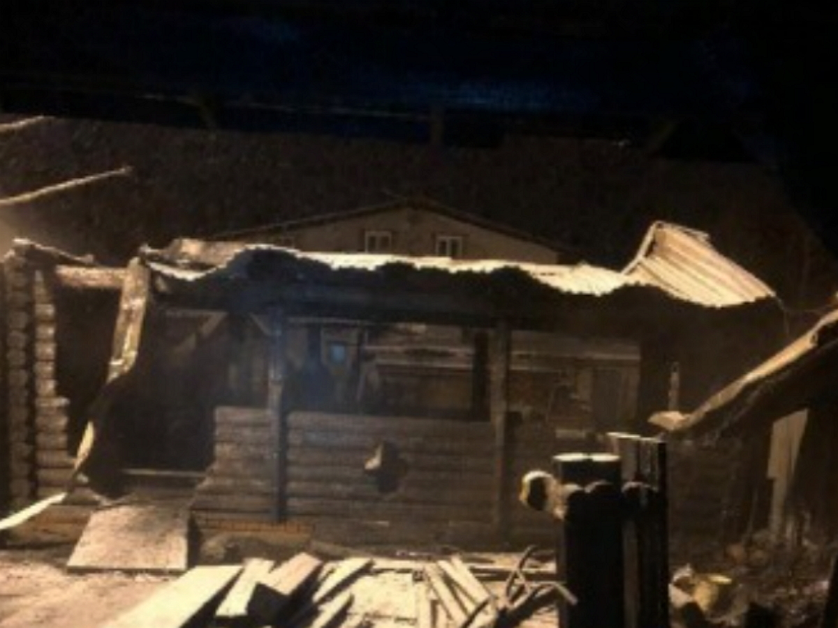 В Тюмени при пожаре в нелегальном доме престарых погибли 7 постояльцев