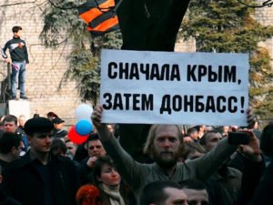 Политолог назвал угрозы Донбассу от плана США по примирению украинцев