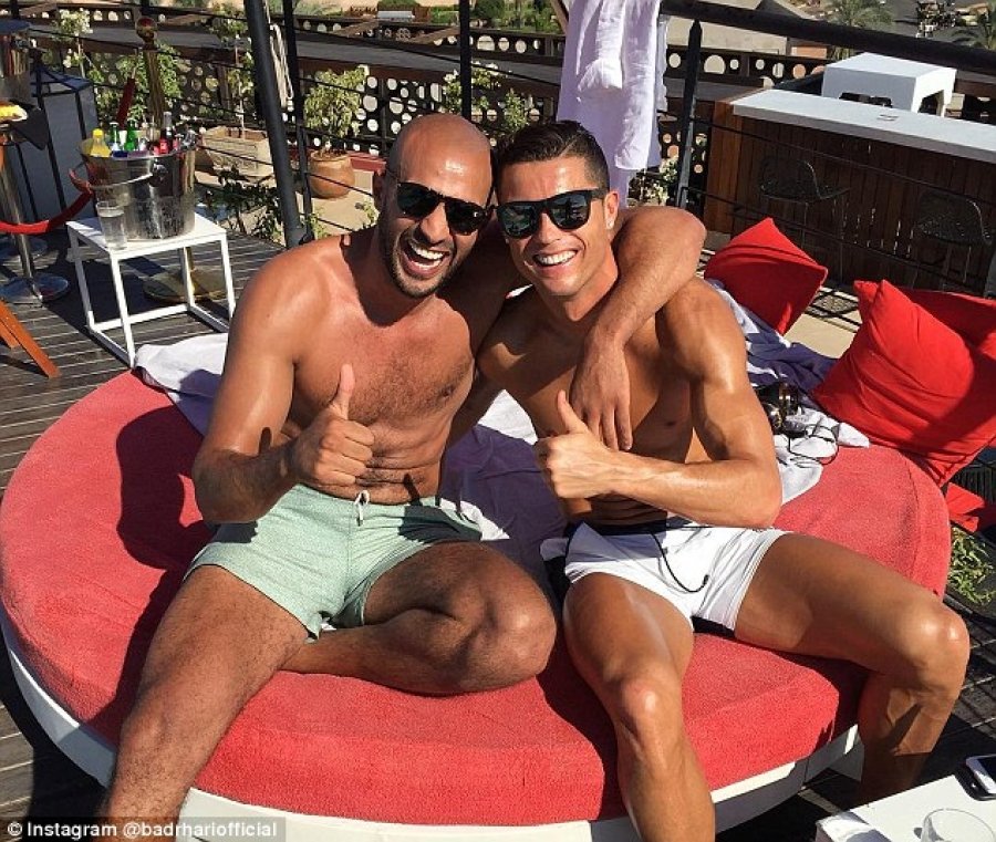 Около футбола: истории и тайны Криштиану Роналду