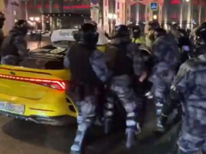 Избиения после приговора Навальному