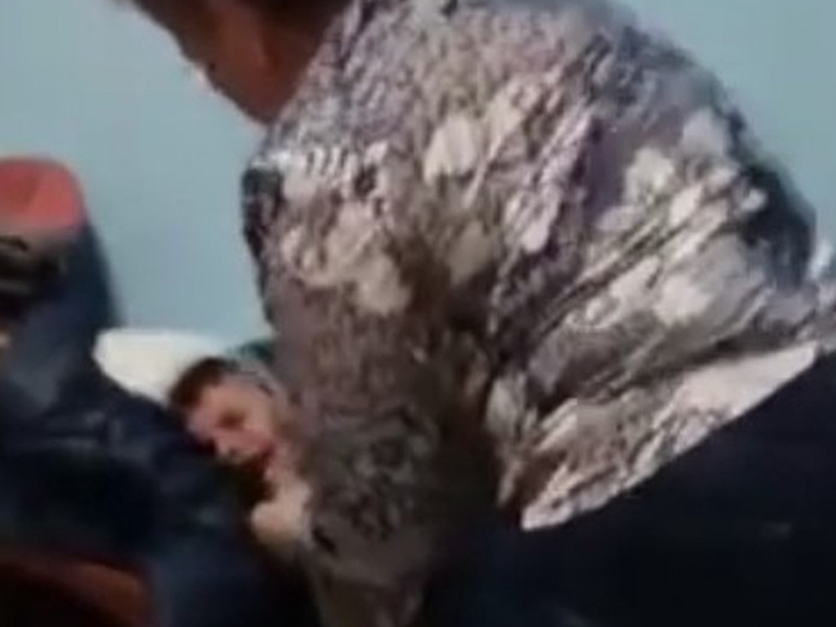 «Тварь»: на Первом канале затравили избивавшую сына женщину 