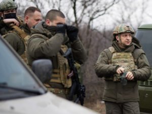 Зеленский приехал на Донбасс