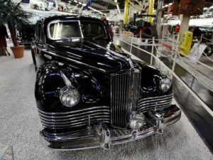 Бронированный ЗИС-115, на котором ездил Сталин