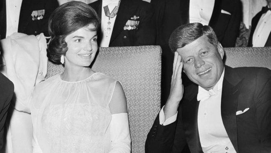 Самые известные супружеские измены первых лиц государства