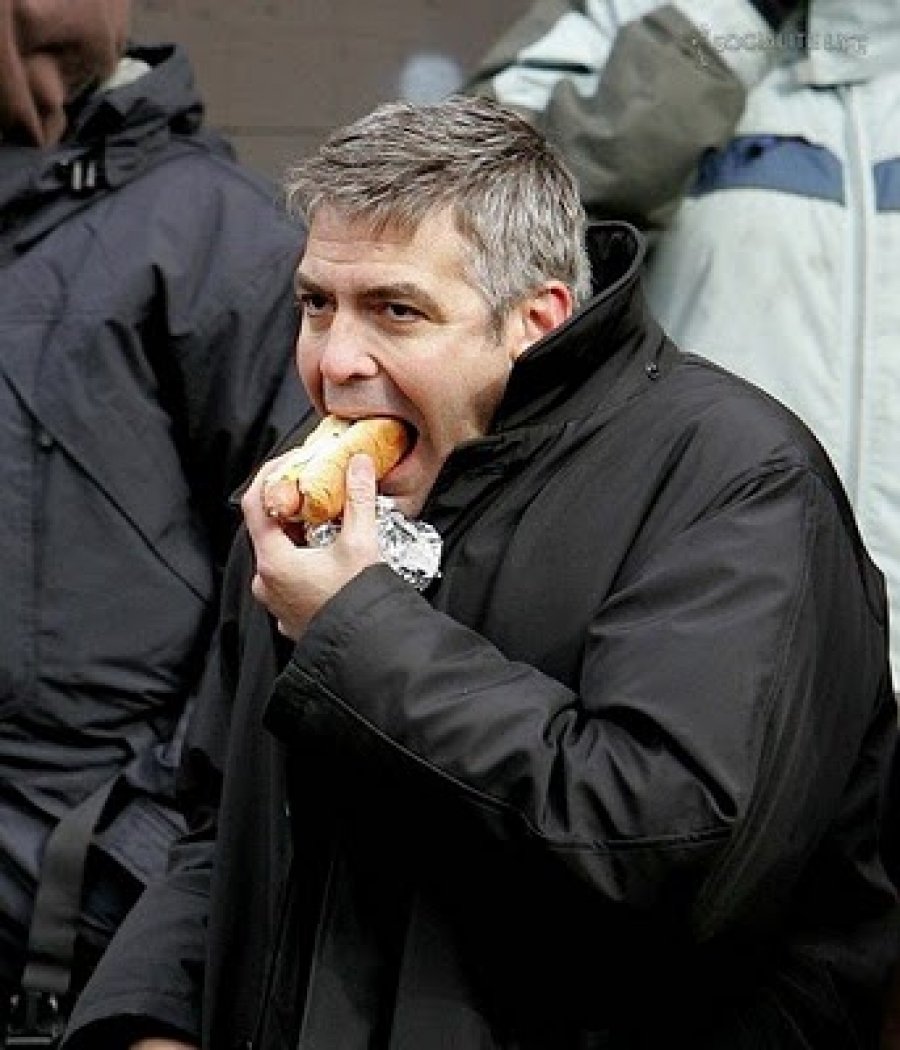 Знаменитости повсюду: необычные люди в самых обычных местах