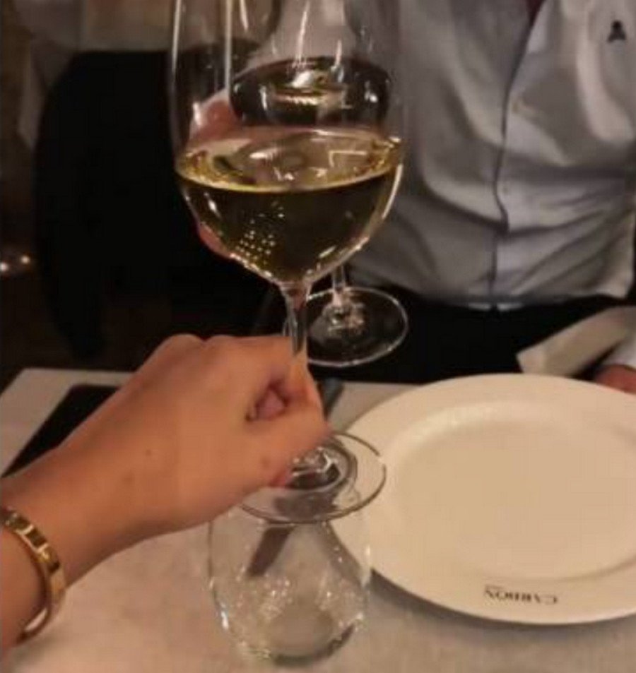 СМИ: "любовница" Мамаева показала положительный тест на беременность