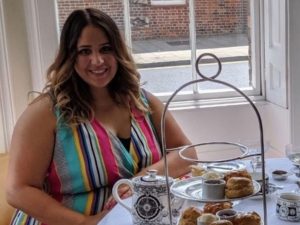 Девушка экстремально похудела и стала копией Меган Маркл