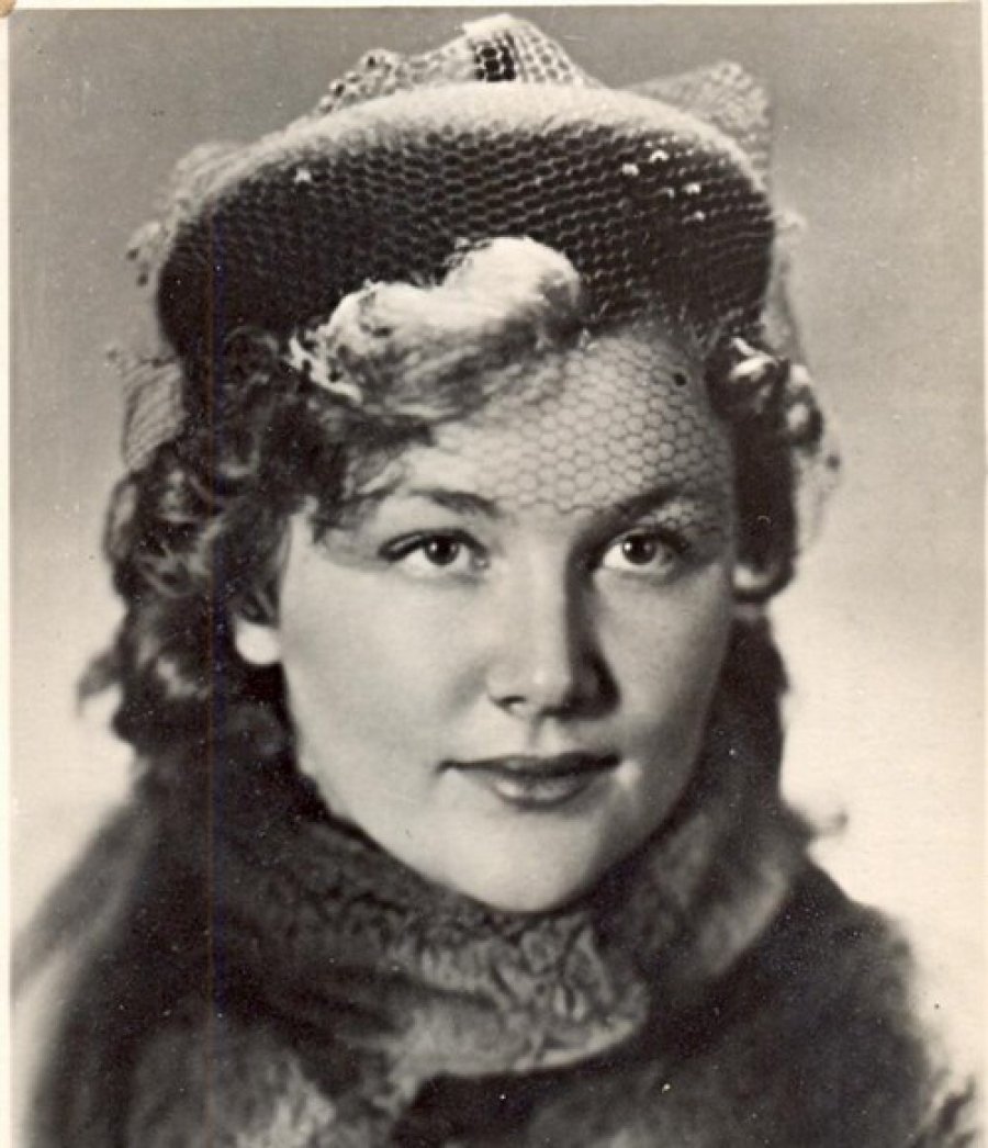 Жены и любовницы Берии: мифы и факты о личной жизни зловещего маршала