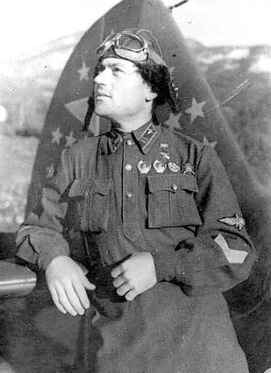 Жены и любовницы Берии: мифы и факты о личной жизни зловещего маршала