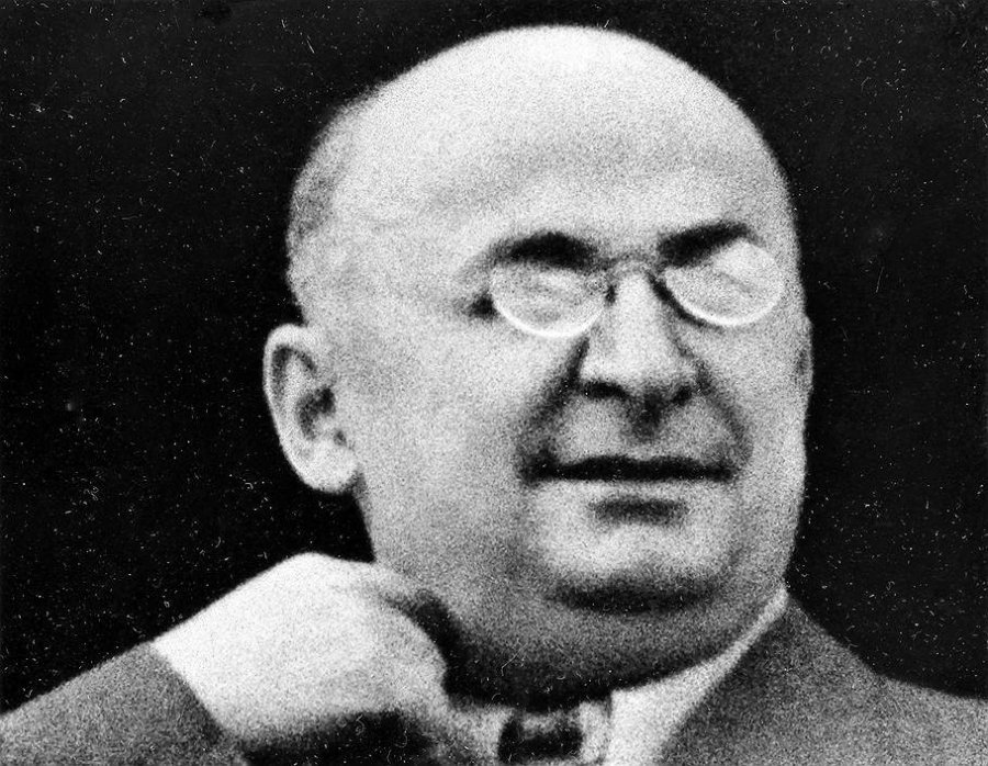 Жены и любовницы Берии: мифы и факты о личной жизни зловещего маршала