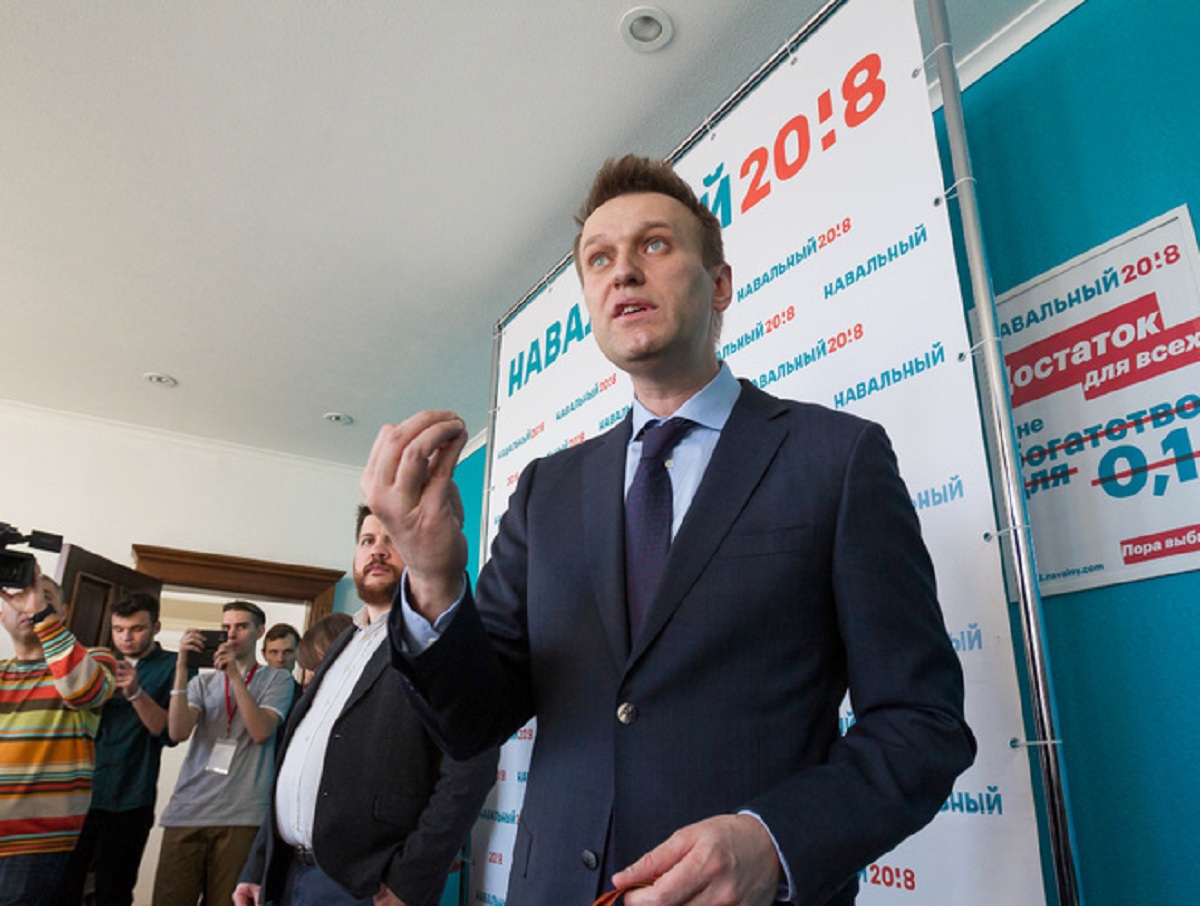 Штабы Навального приостанавливают работу в России