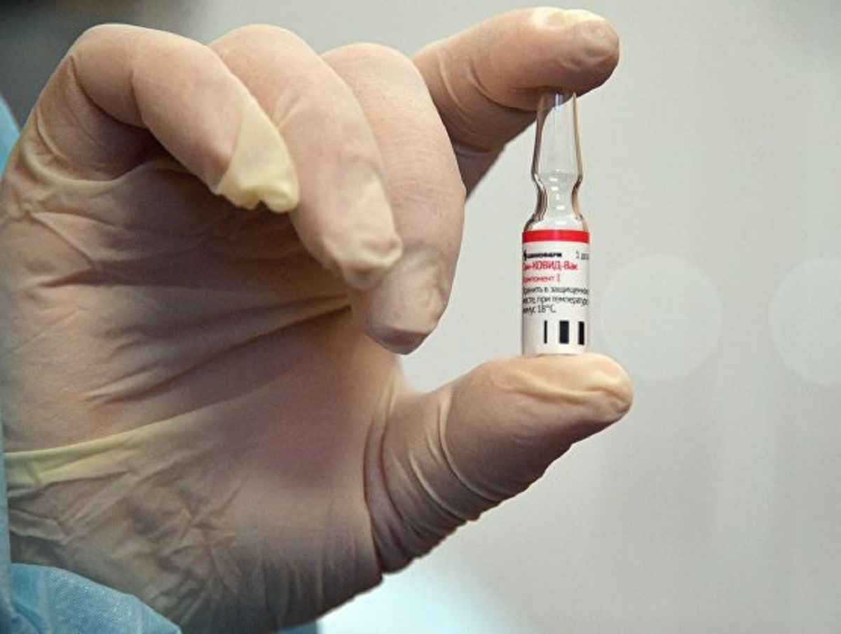 СМИ: четыре человека в России скончались после вакцинации «Спутником V»