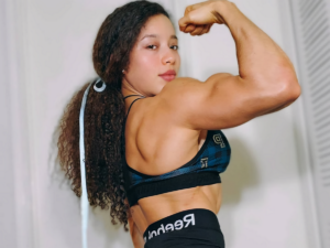 В Сети обсуждают фотографии спортсменки, 