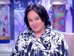 Лариса Гузеева сделала татуировку прямо во время съемок телешоу