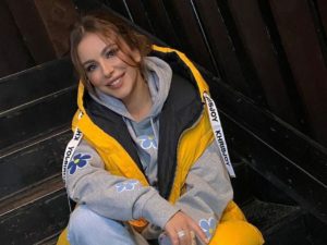 Ани Лорак опубликовала честное фото без макияжа