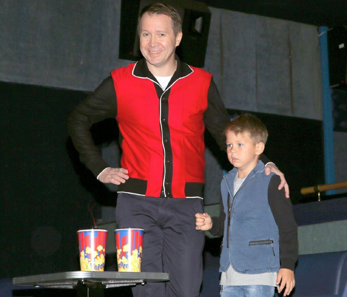 Знаменитости, которые скрывали своих детей