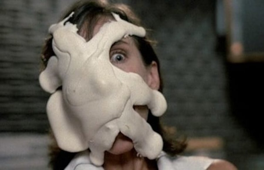 Самые странные и нелепые злодеи из фильмов ужасов