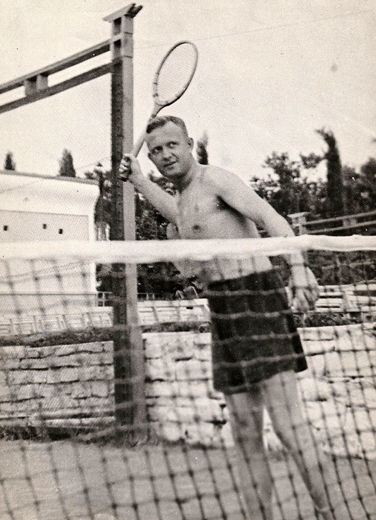 Редкие фото легендарных советских военноначальников на отдыхе