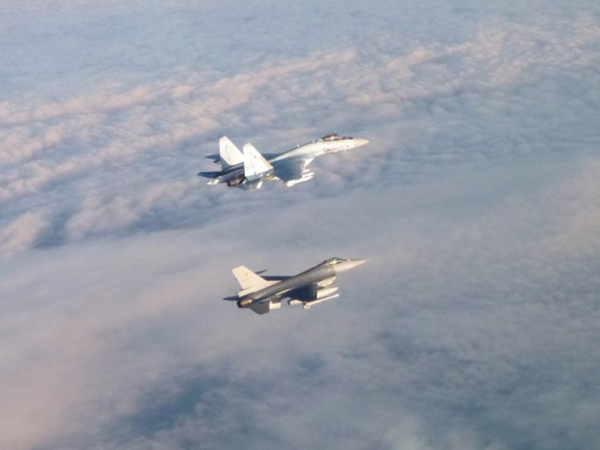 F-35 перехват над Балтикой