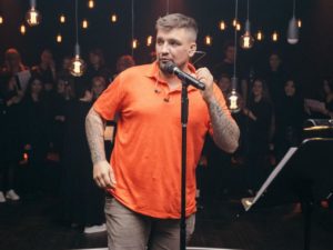 Баста и Антон Беляев представили новую версию «Войны»