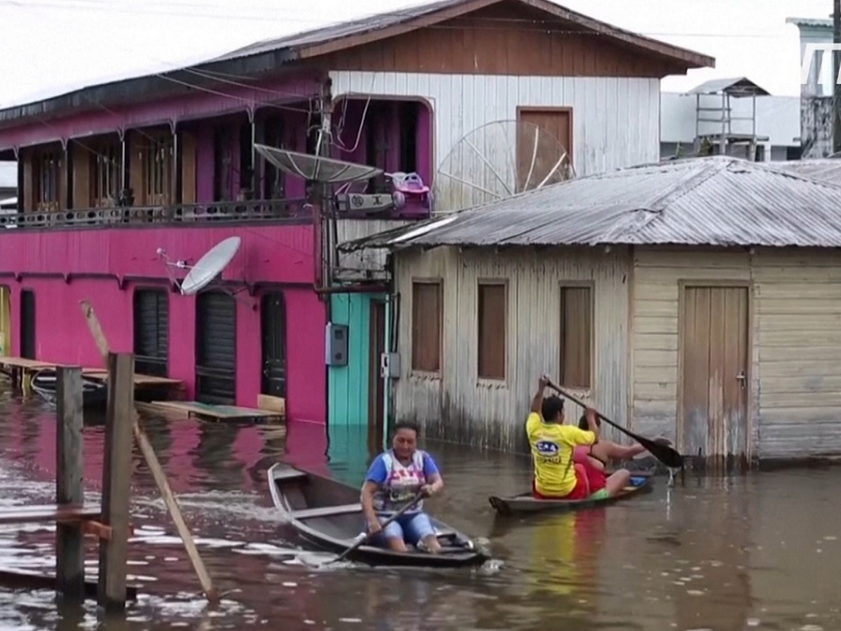 Бразилия переживает сильнейшее наводнение за последние 100 лет