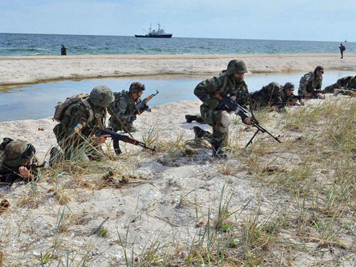 Business Insider: НАТО на учения провело диверсию в Крыму с участием “морских котиков”