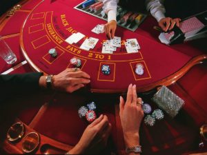 Монахиня украла несколько сотен тысяч долларов и потратила их на азартные игры