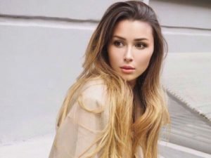 «Надоела сама себе»: дочь Анастасии Заворотнюк впала в депрессию