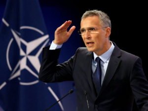 Для Белоруссии ЕС закроет небо: генсек НАТО требует расследовать инцидент с самолетом в Минске