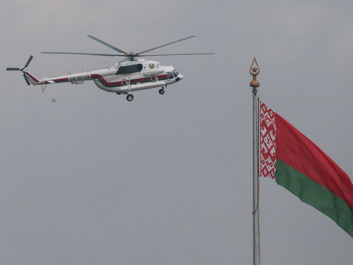 Вертолет Лукашенко