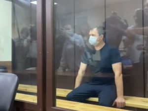 Арестованный на два месяца начальник ГИБДД Ставрополья Сафонов строил второй особняк