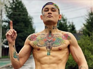 Священни пригрозил 