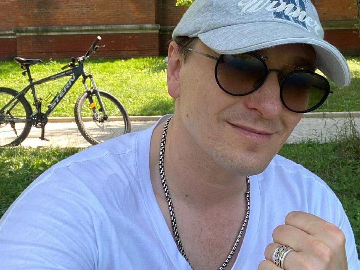 «Нас стало больше»: Сергей Безруков в пятый раз стал отцом (ФОТО)