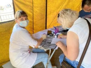 В Минздраве перечислили опасные симптомы после вакцинации от COVID-19