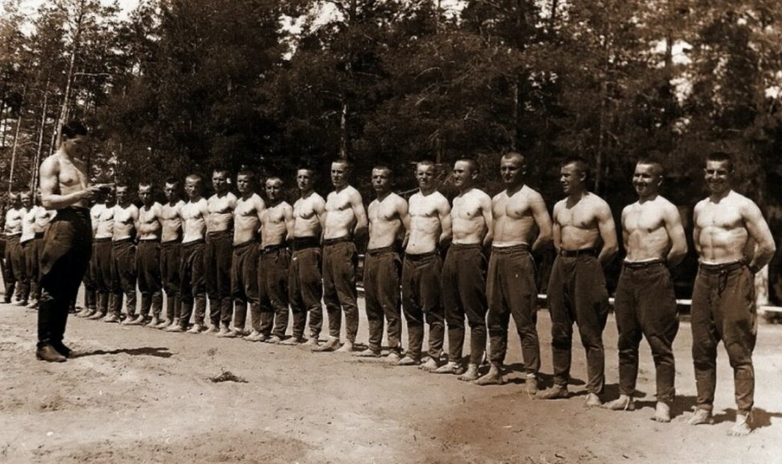 Редкие исторические кадры, которые удалось запечатлеть на пленку. Часть 4