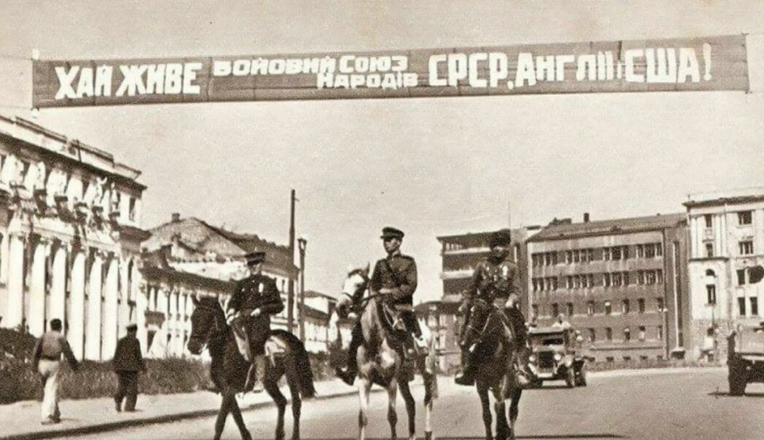 Редкие исторические кадры, которые удалось запечатлеть на пленку. Часть 4