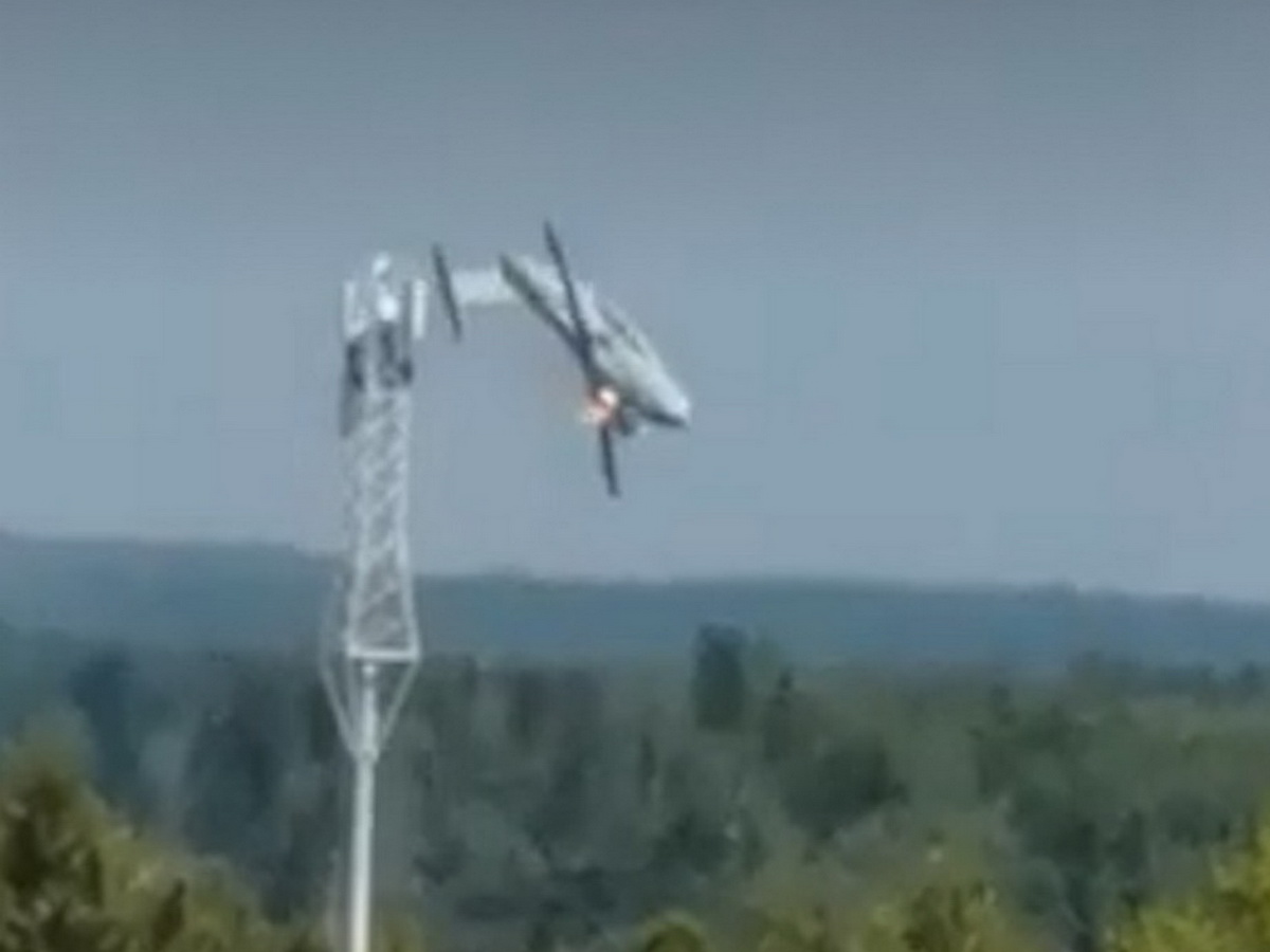 Крушение ИЛ-112В попало на видео