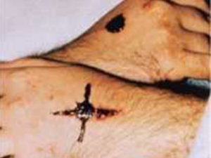 Звезды с макияжем и без