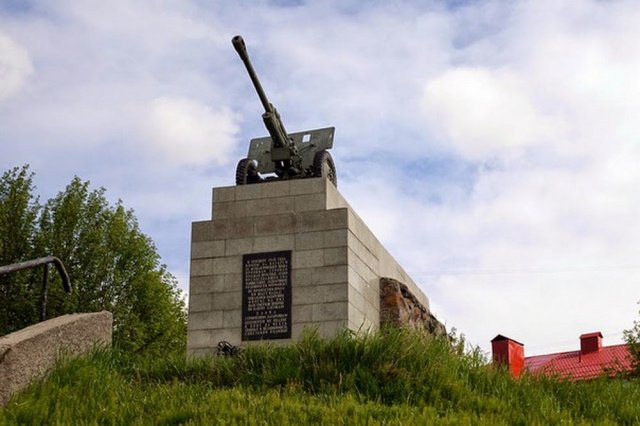 Самые известные памятники с ошибками