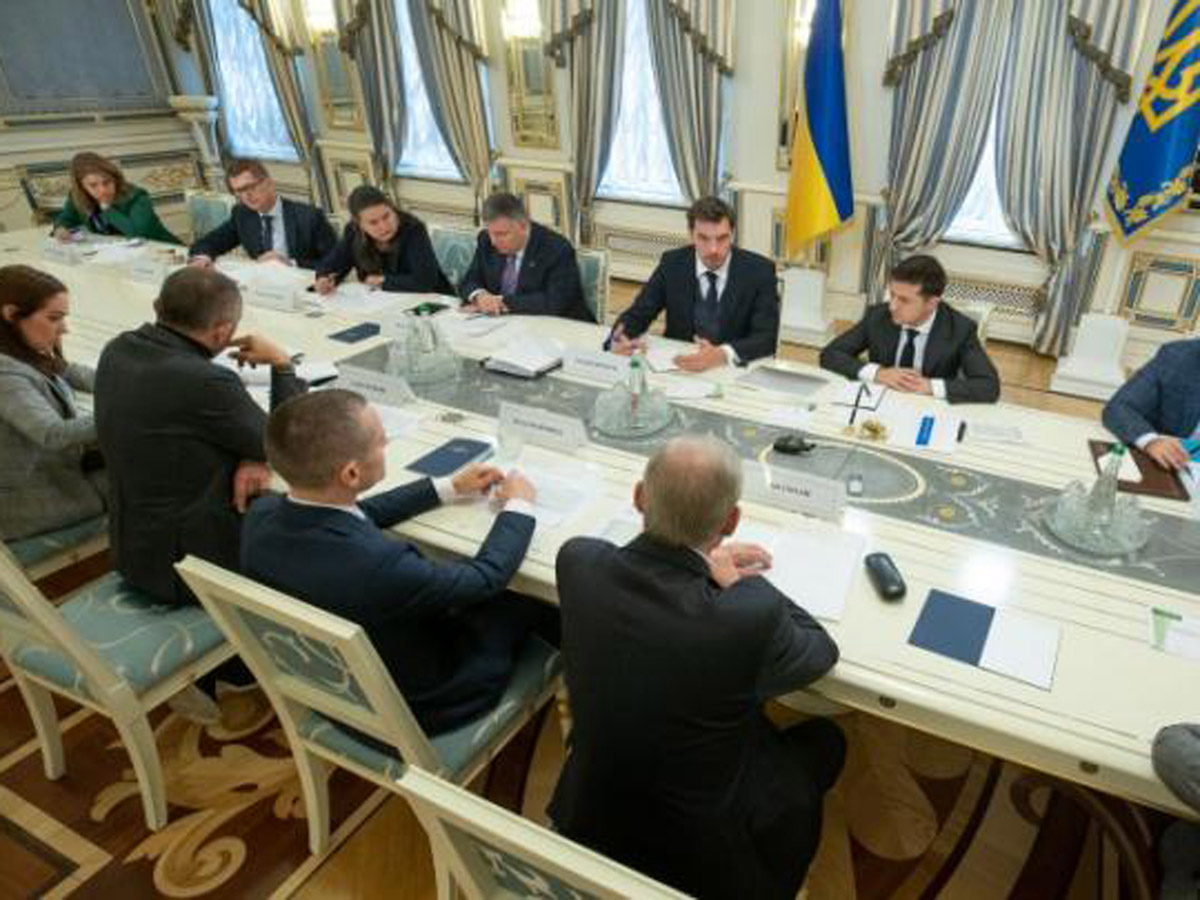 Украина «теневой президент»