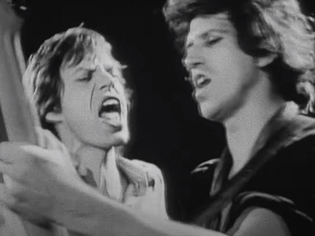 Rolling Stones выпустил клип памяти Чарли Уоттса