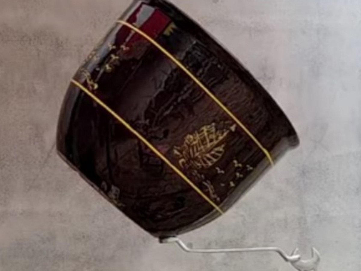 Китаец показал удивительный фокус